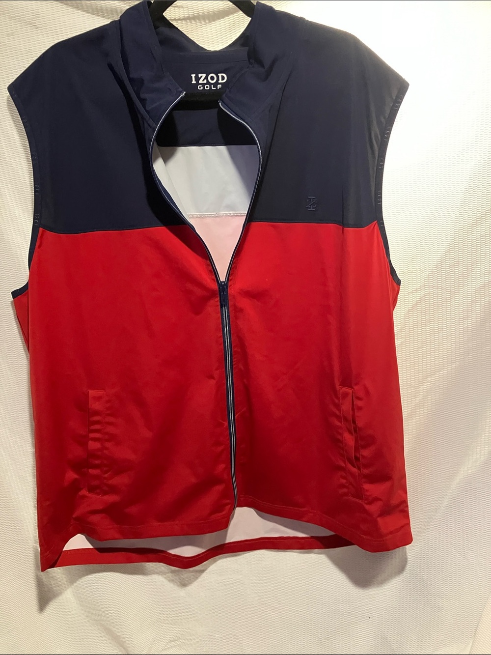 IZOD navy blue and red vest 2XL